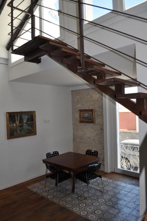 Casa Di Mario Appartamento In Centro Storico Con Due Camere Da Letto E Terrazze Cagliari Luaran gambar